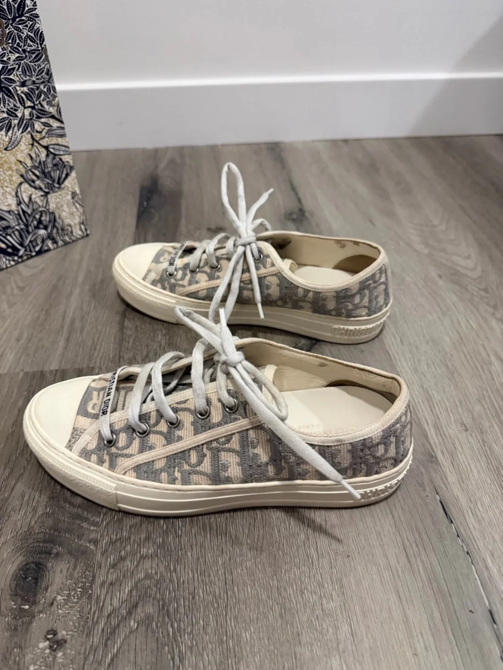 Dior sneakers - Picture 3 of 9